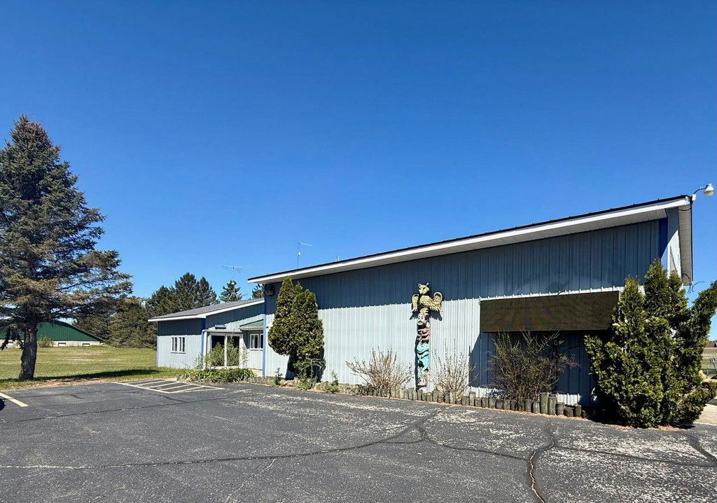 5555 E 13 Mile Rd, Paris, MI 49338