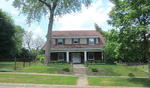 listing main photo