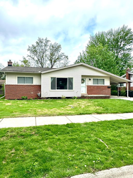 listing main photo