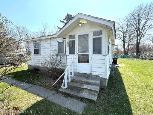 listing main photo