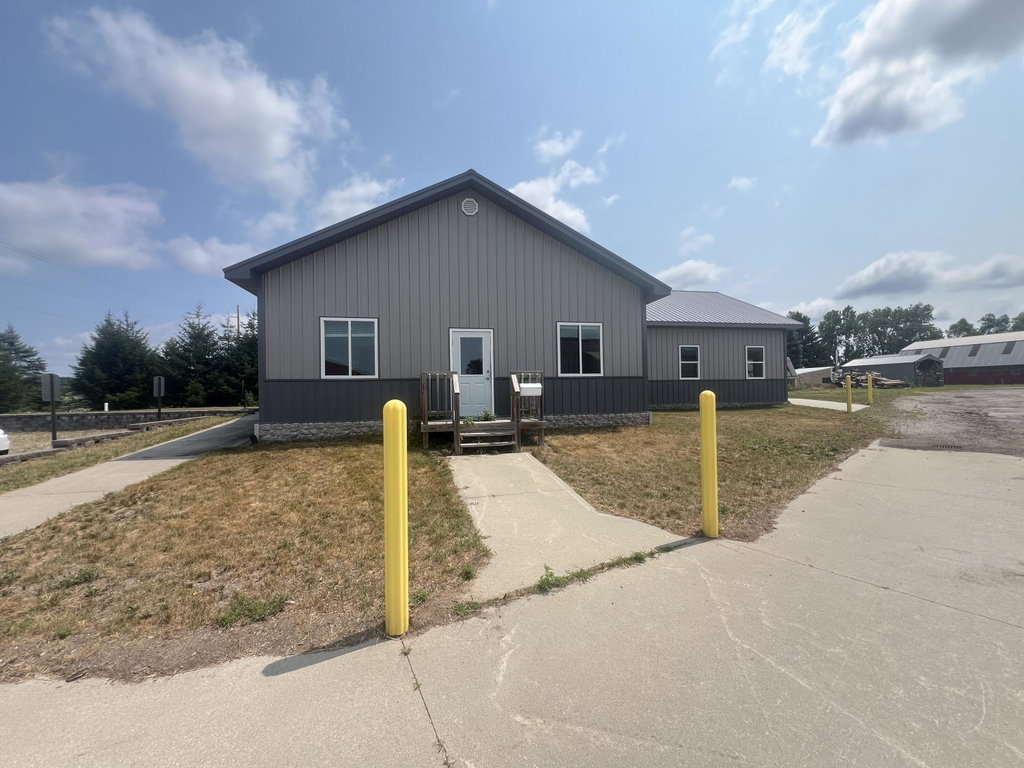 3832 W 72Nd St, Newaygo, MI 49337