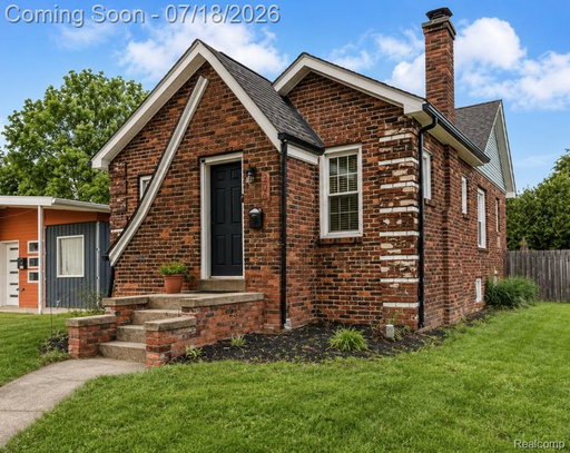 listing main photo