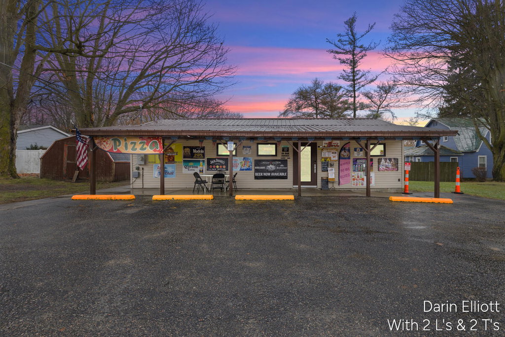 5460 Orleans Rd, Orleans, MI 48865