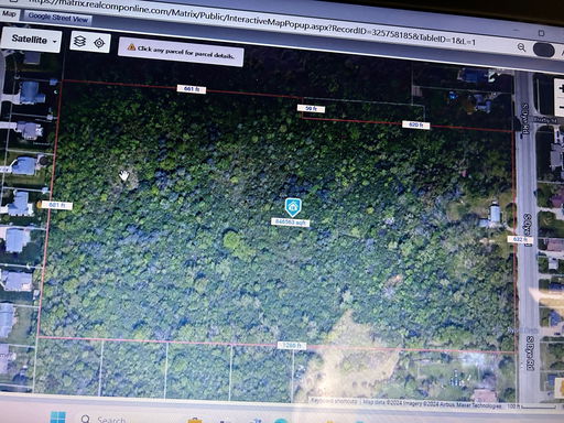 listing main photo