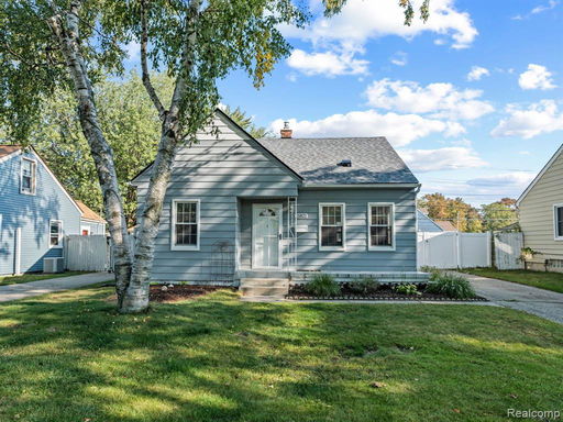 listing main photo
