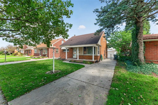 listing main photo