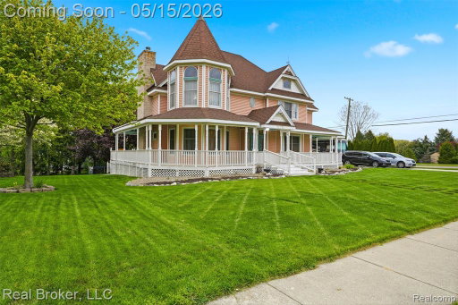listing main photo