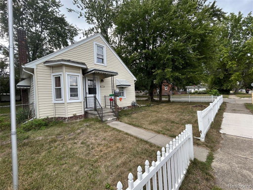 listing main photo
