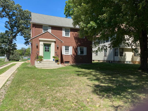 listing main photo