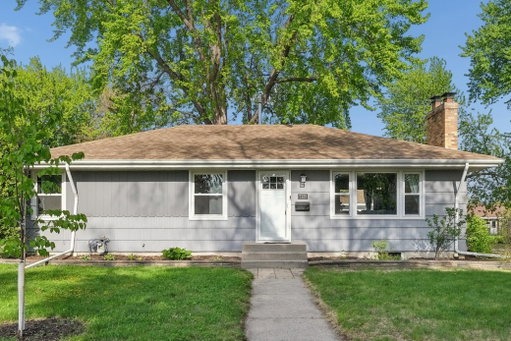 listing main photo