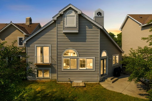 listing main photo