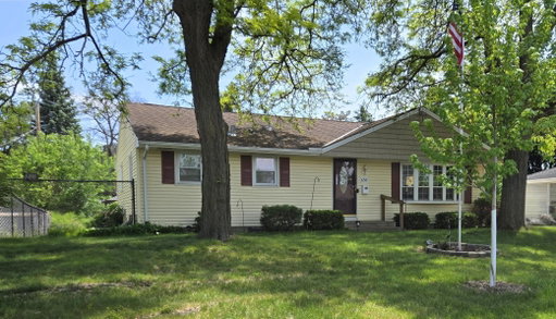 listing main photo