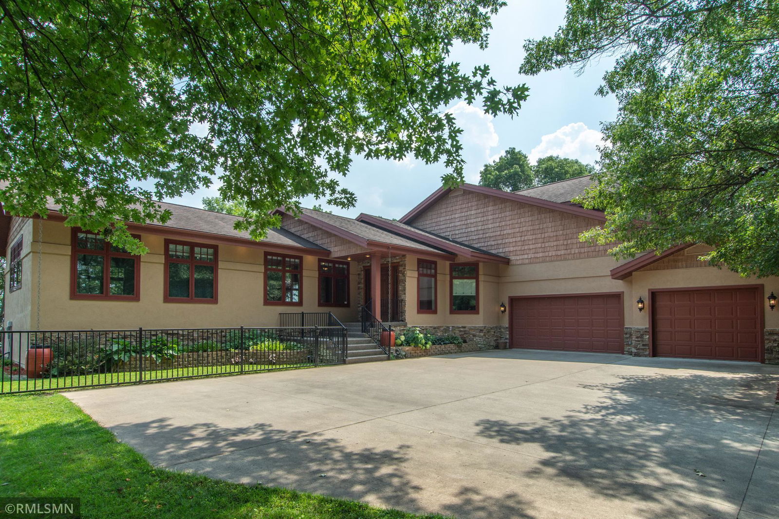 14070 Memorywood Dr, Baxter, MN 56425 Home for Sale