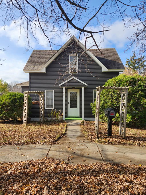 listing main photo