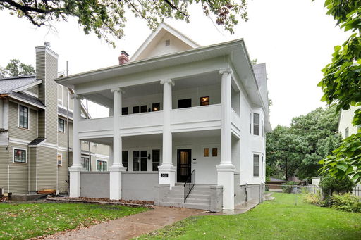 listing main photo