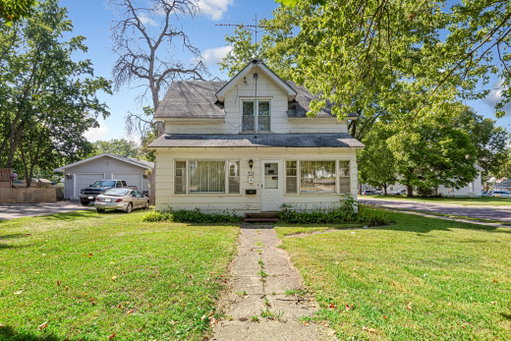 listing main photo