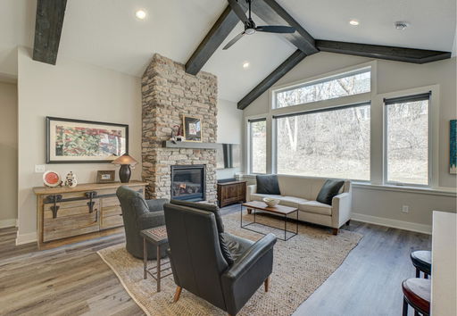 listing main photo
