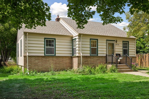listing main photo