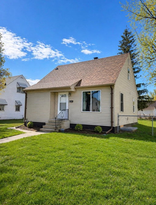 listing main photo