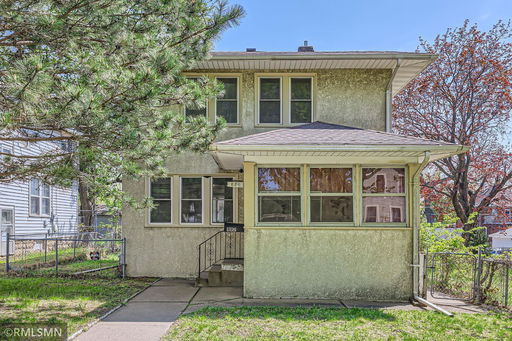 listing main photo