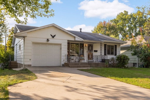 listing main photo