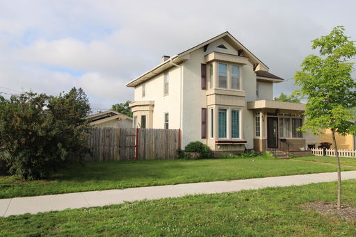 listing main photo