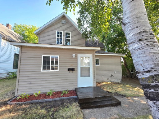listing main photo