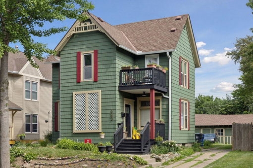 listing main photo