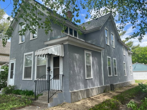 listing main photo