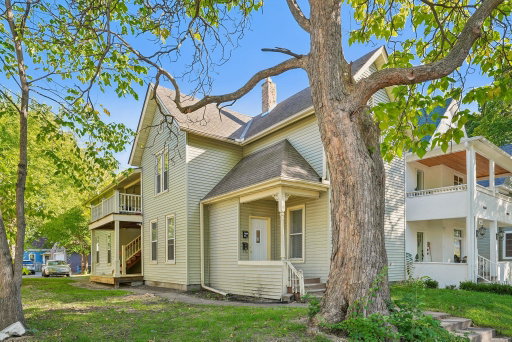 listing main photo