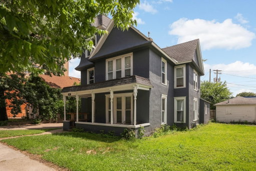 listing main photo