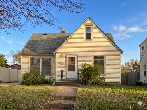 listing main photo