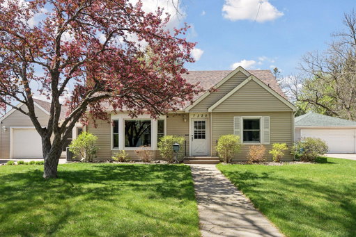 listing main photo