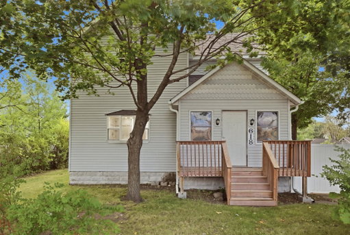 listing main photo