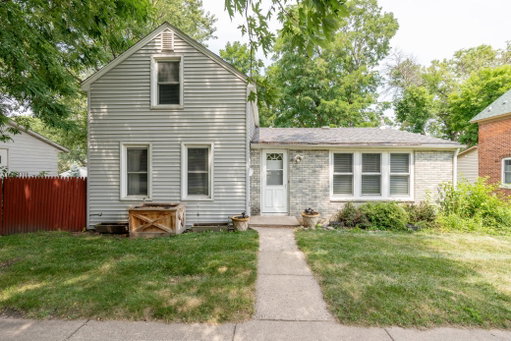 listing main photo
