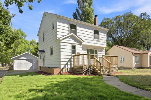 listing main photo
