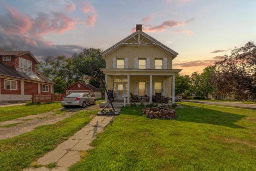 listing main photo