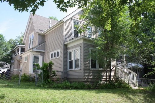 listing main photo