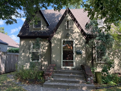 listing main photo
