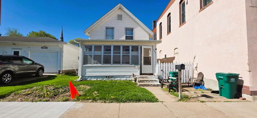 listing main photo