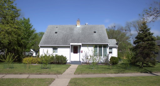 listing main photo
