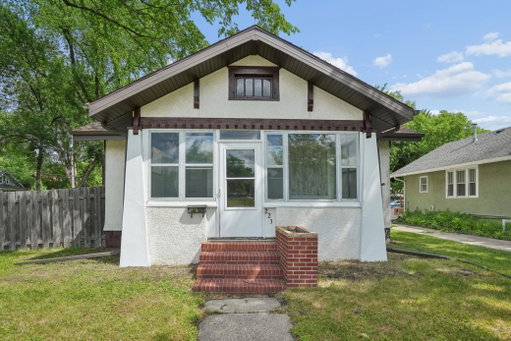 listing main photo