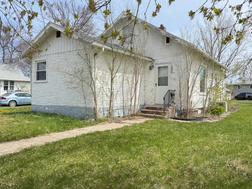 listing main photo