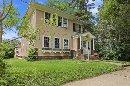 listing main photo