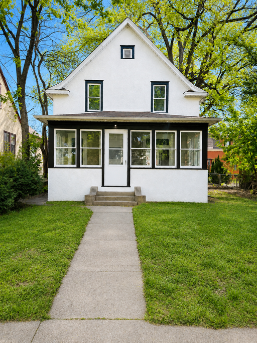 listing main photo