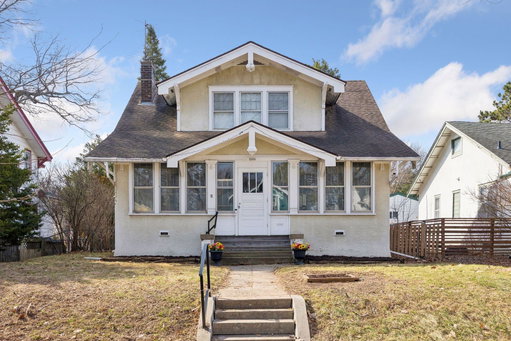 listing main photo