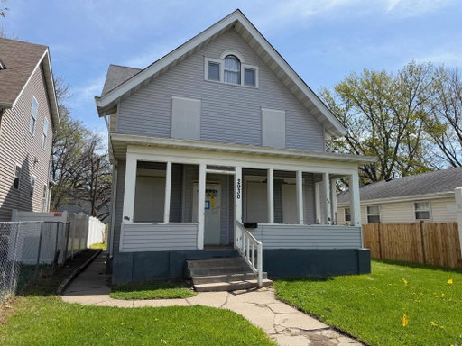 listing main photo