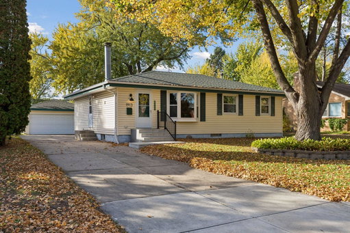 listing main photo