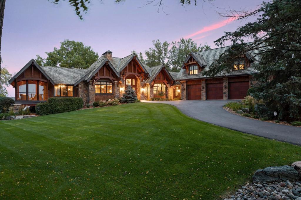 Featured Listings | Find Twin Cities Houses