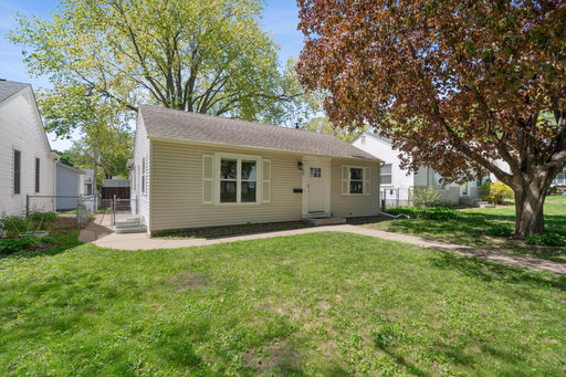 listing main photo